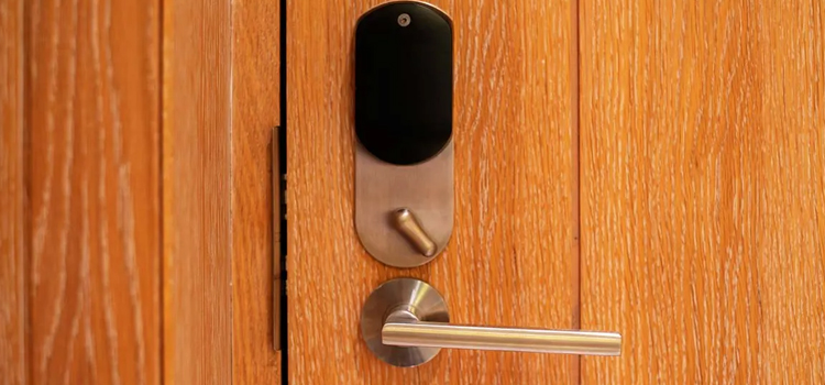 Automatic Locking Door Knob Santa Rosa